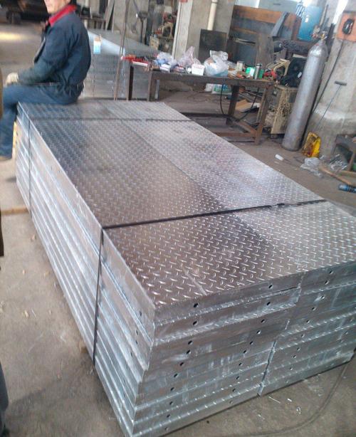 复合钢格栅板,石油化工厂防滑专用板